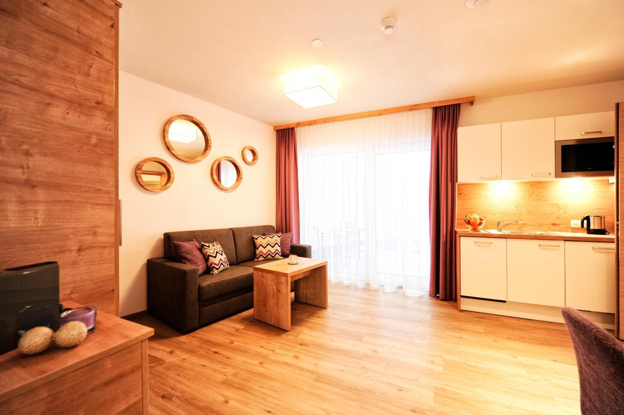 Amaris Apartments อิสชเกิล ห้อง รูปภาพ